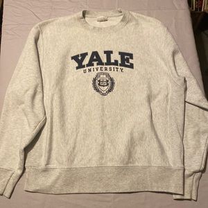 YALE champion sweatshirt size large